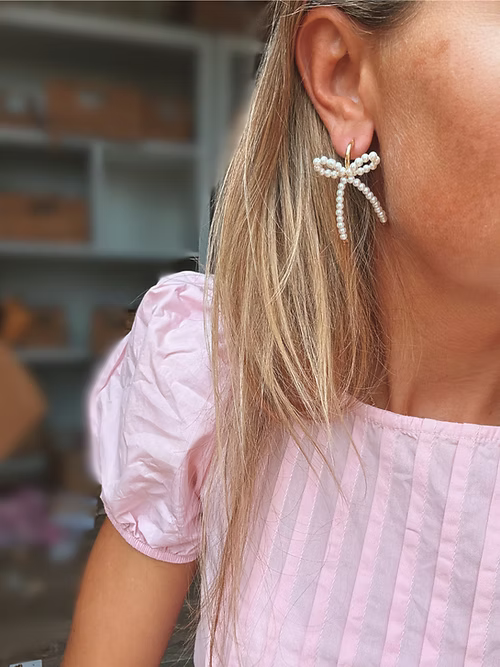 Pearly Bow Earrings