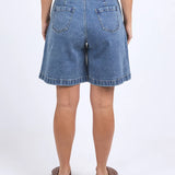 Saint Short