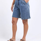 Saint Short