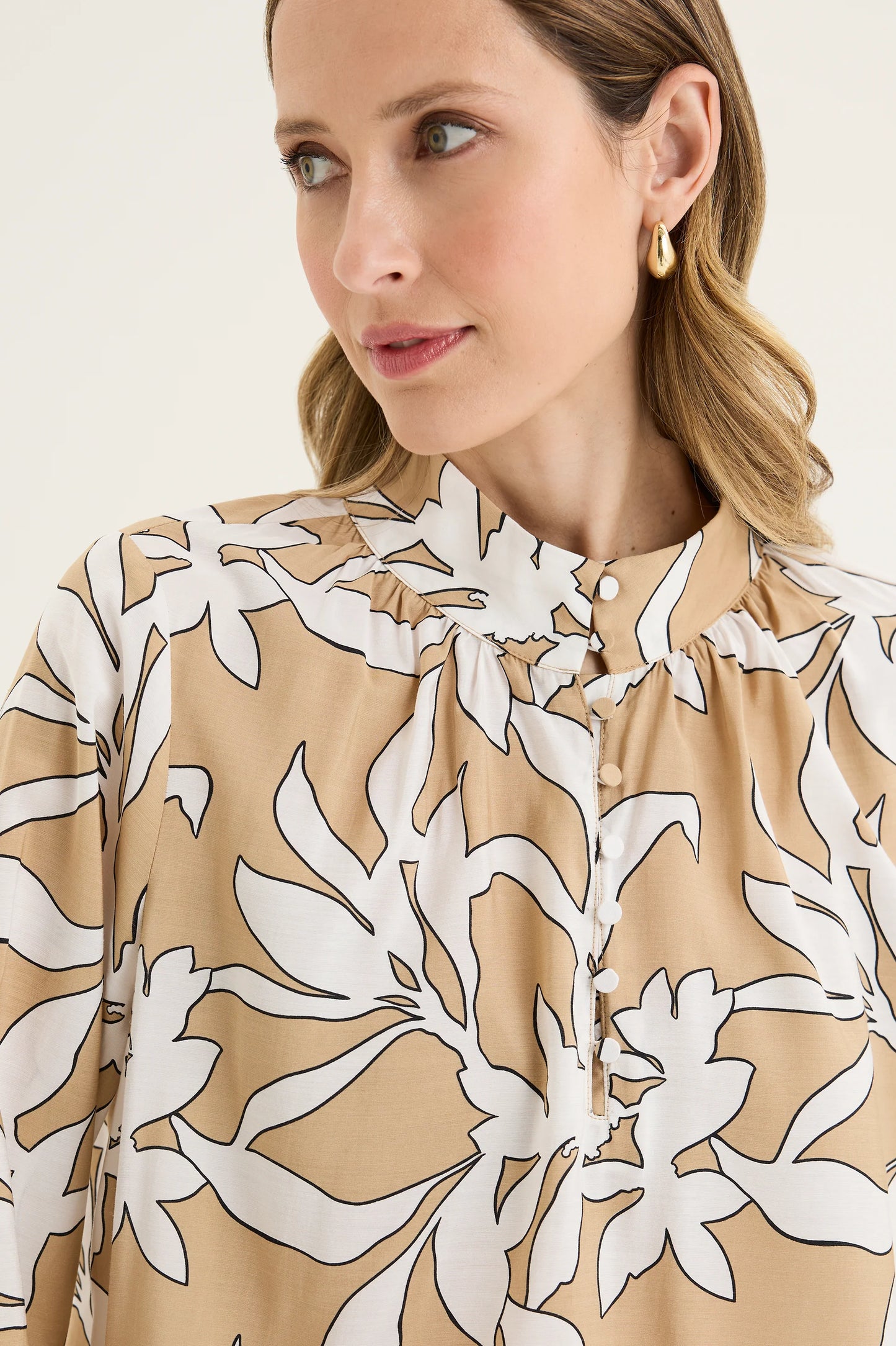 Broadleaf Top