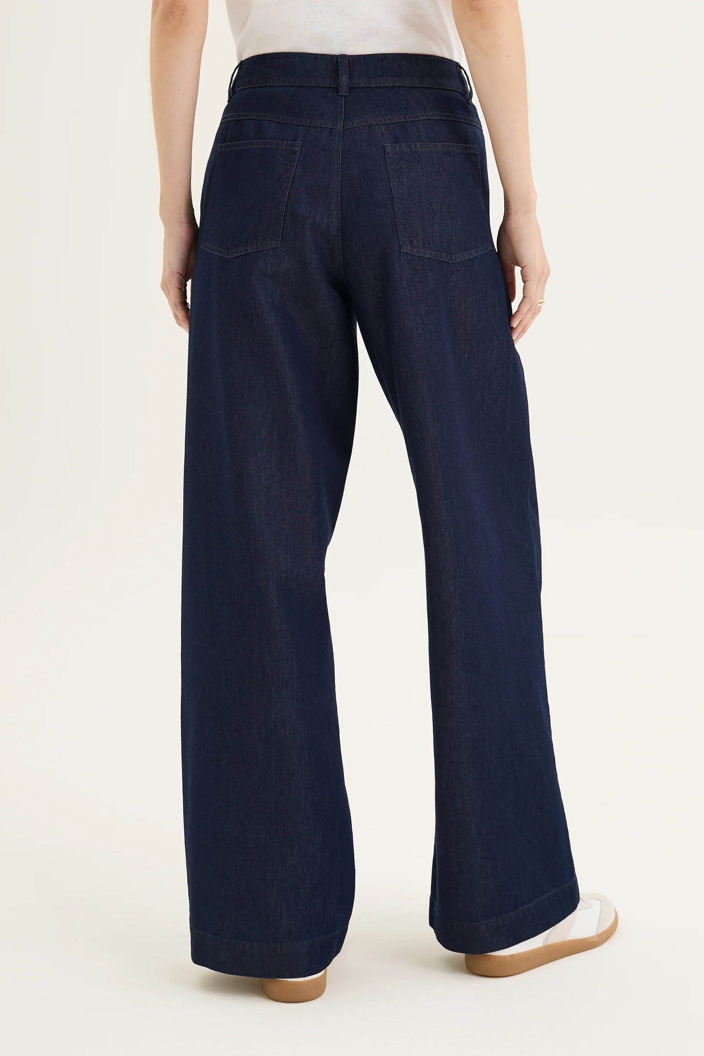 VERNAL JEAN