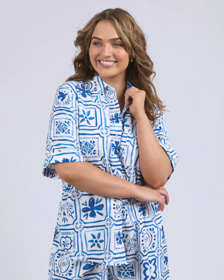 Docle Tile Shirt