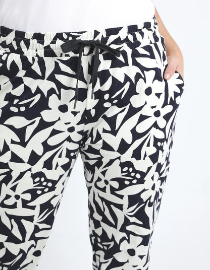 Stencil Floral Pant