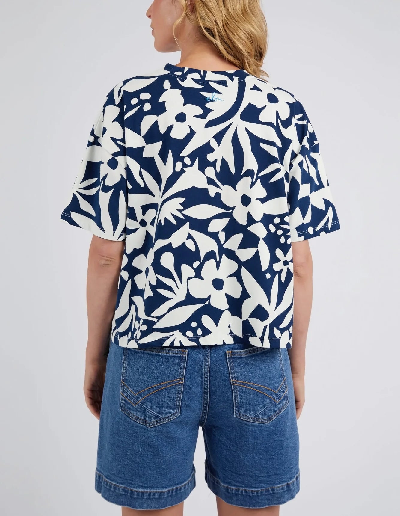 Stencil Floral Tee