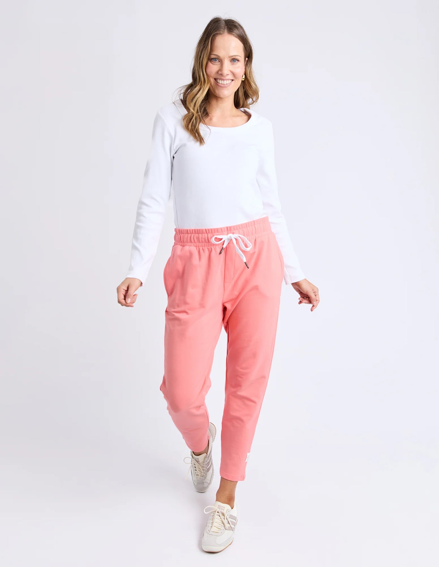 Lobby pant