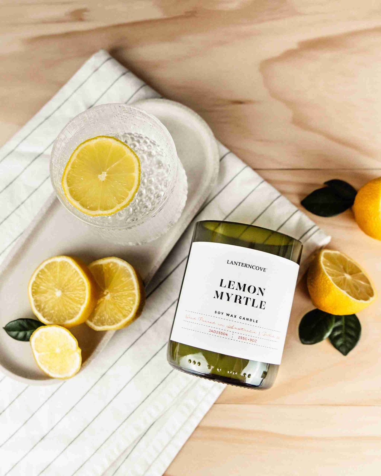 Jade 9 Oz Candle