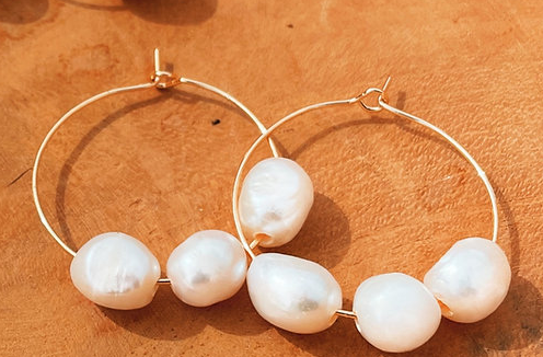 Gloria Pearl Hoops