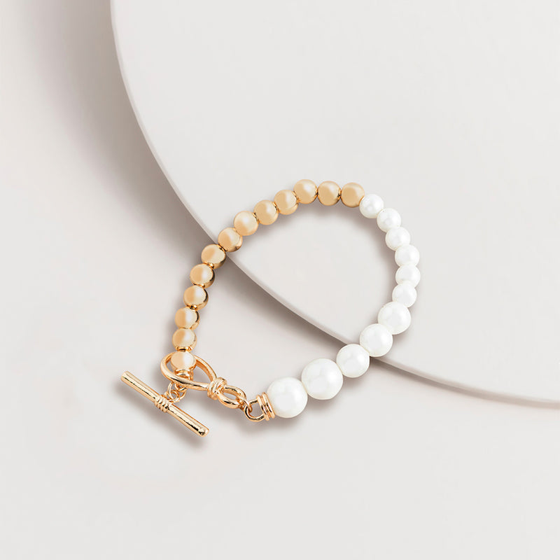 Stretch Pearl Bracelet