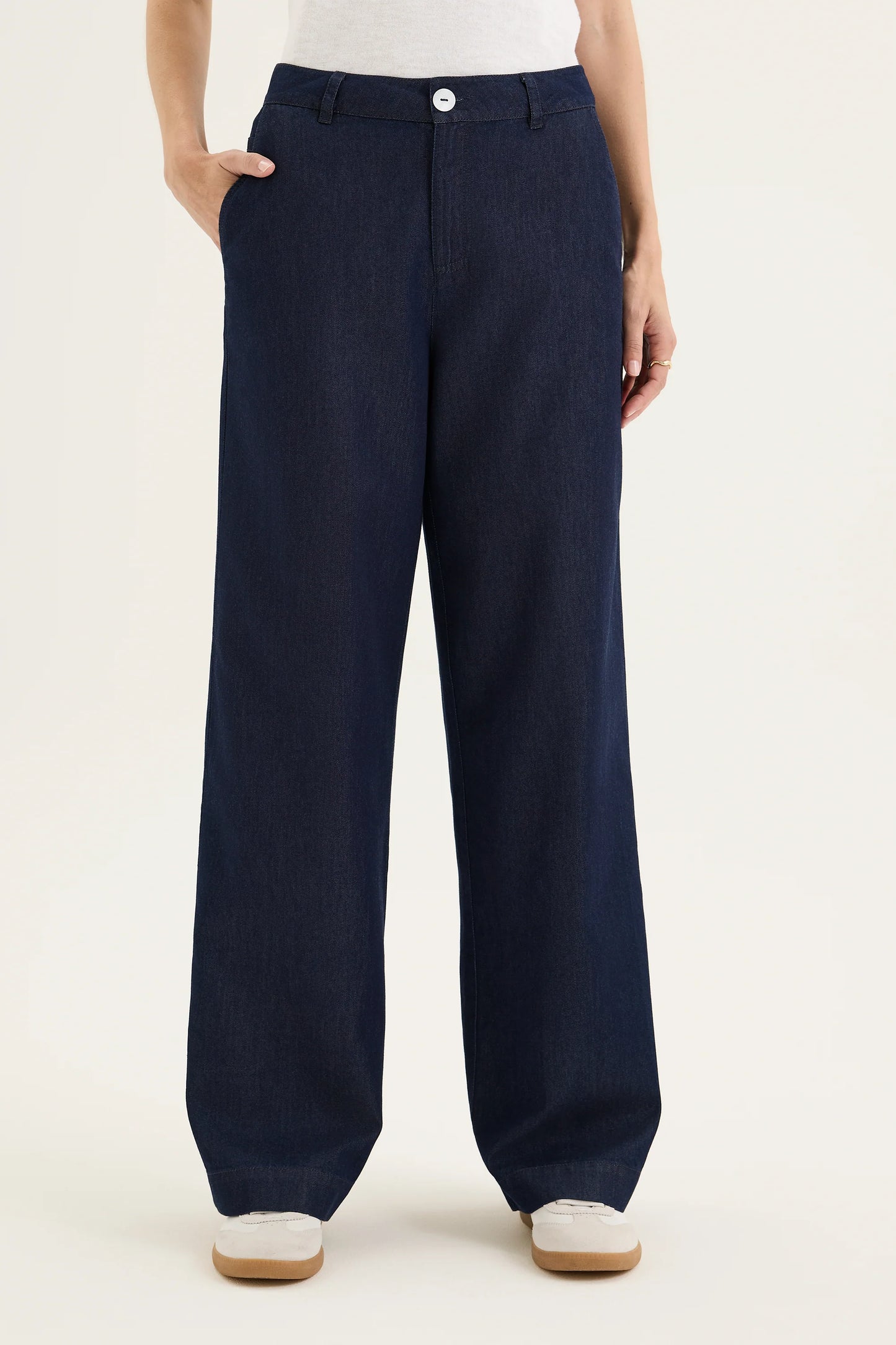 VERNAL JEAN