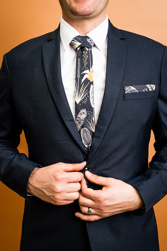 Coastal Floral Tie